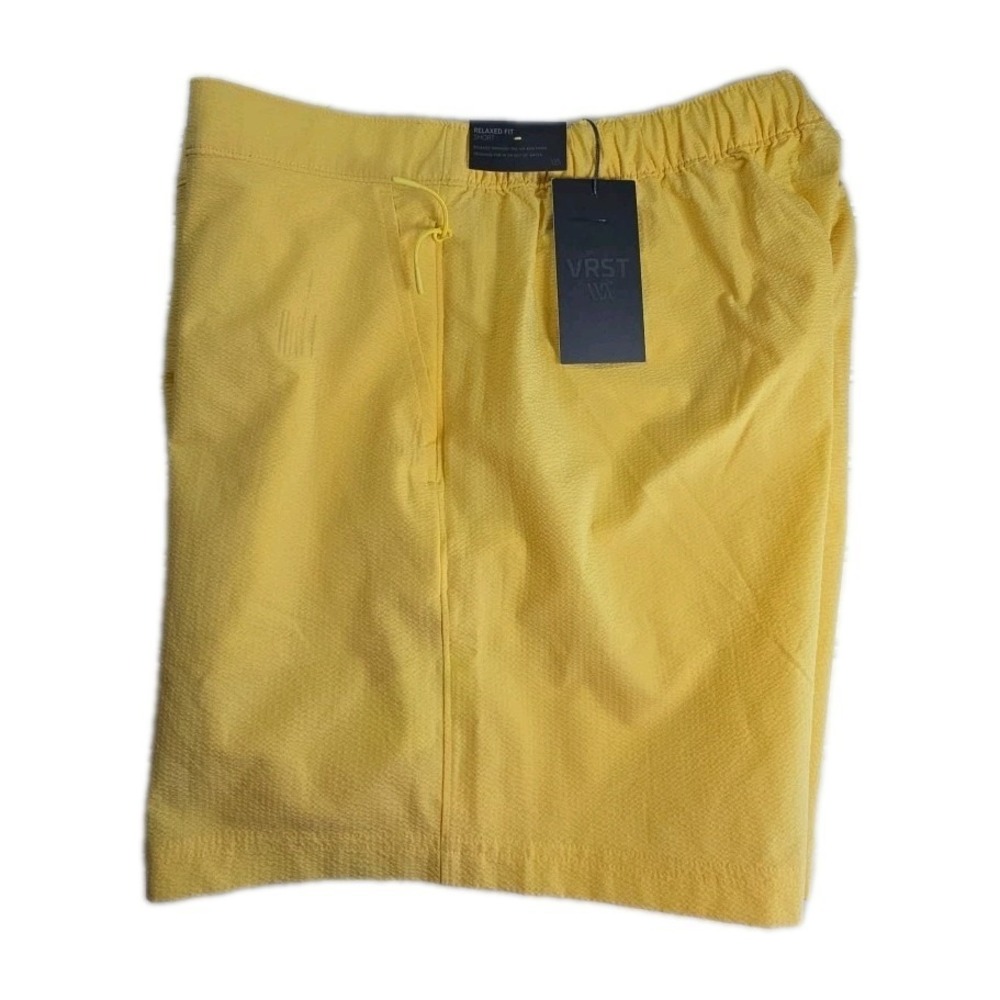 VRST Men's YELLOW 6" Resort RELAXED Fit‎ SEERSUCKER ShortAS NWT LARGE